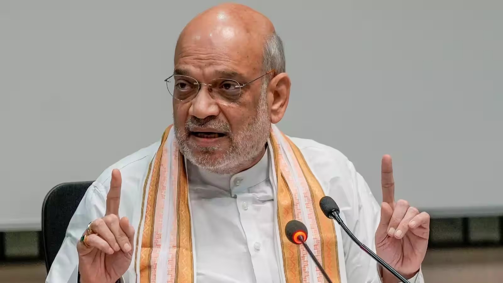 ಹುಬ್ಬಳ್ಳಿಯಲ್ಲಿ ಅಮಿತ್ ಶಾ ಆರೋಗ್ಯದಲ್ಲಿ ಏರುಪೇರು..!!
