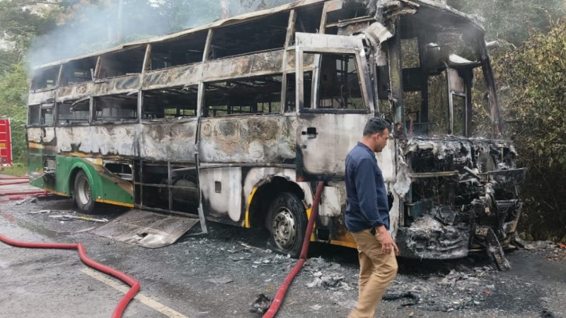 Shivamogga : ಬೆಂಗಳೂರಿಂದ ಸಾಗರಕ್ಕೆ ಹೊರಟ ಸ್ಲೀಪರ್ ಬಸ್‌ಗೆ ಬೆಂಕಿ..! ತಪ್ಪಿದ ಭಾರೀ ಅನಾಹುತ..