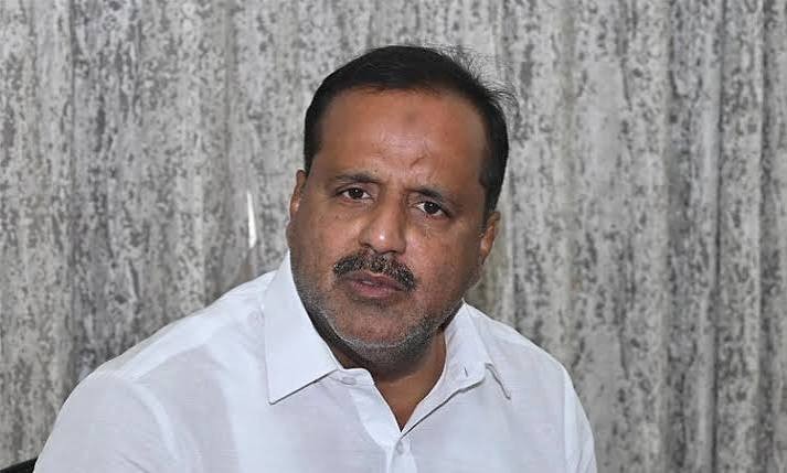 ಅಡುಗೆ ಎಣ್ಣೆ ಮರುಬಳಕೆ ದಂಧೆಗೆ ಬ್ರೇಕ್..! ಶೀಘ್ರ ಕ್ರಮ ಎಂದ ಸಚಿವ ಯು.ಟಿ. ಖಾದರ್..!!